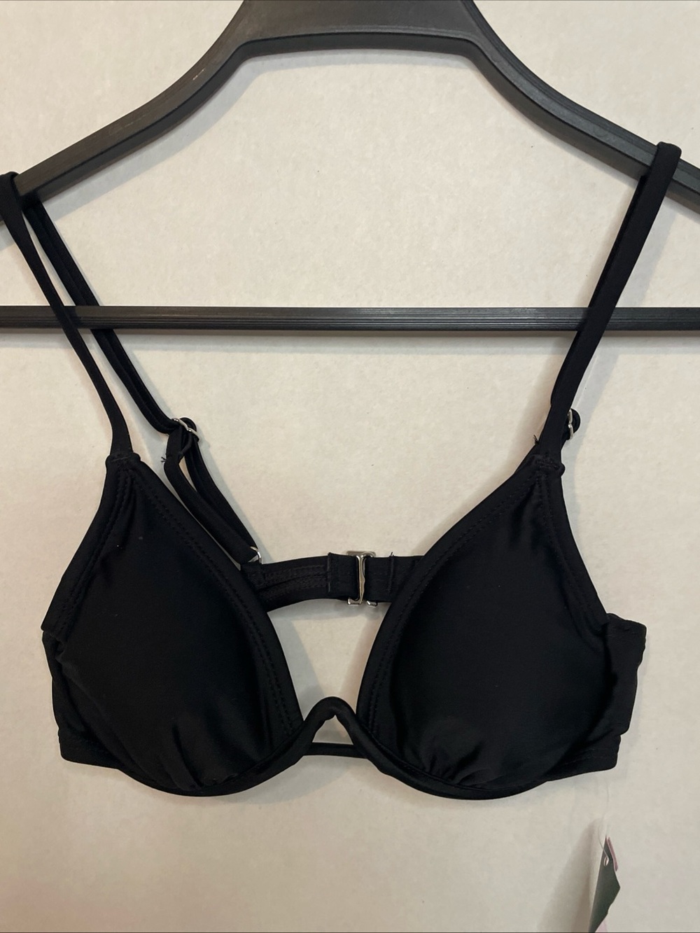 Wild Fable Classic Black Bikini Top w/ Removable Pads. Underwire. Size: XXS (00)